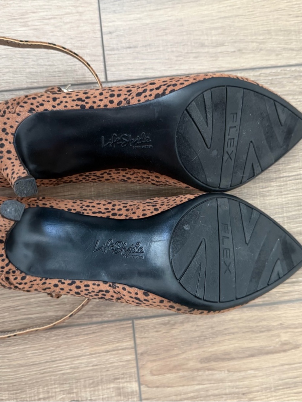 Life Stride “Sandrine” Mary Jane Pump, size 7.5 - Picture 6 of 6